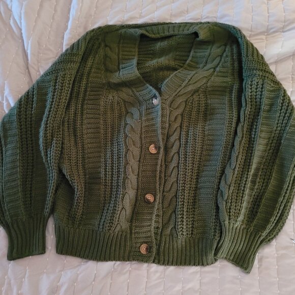 Green Cardigan with Buttons - Picture 2 of 3